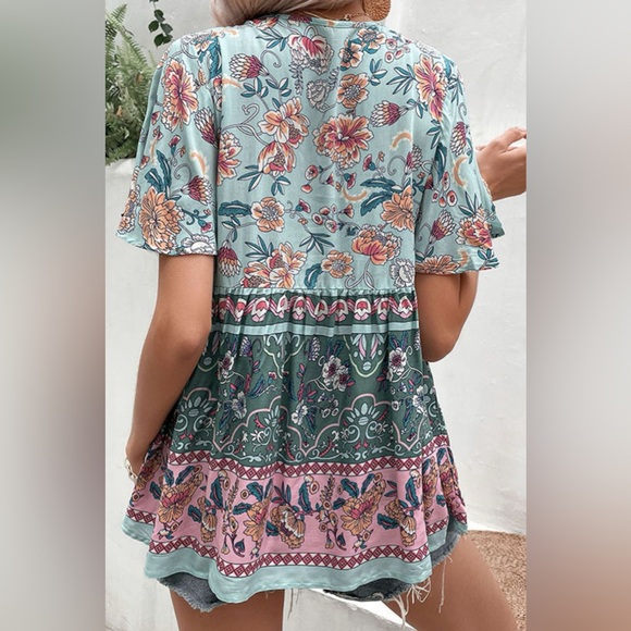 Bohemian Tie-Neck Flutter Sleeve Blouse - Picture 4 of 4